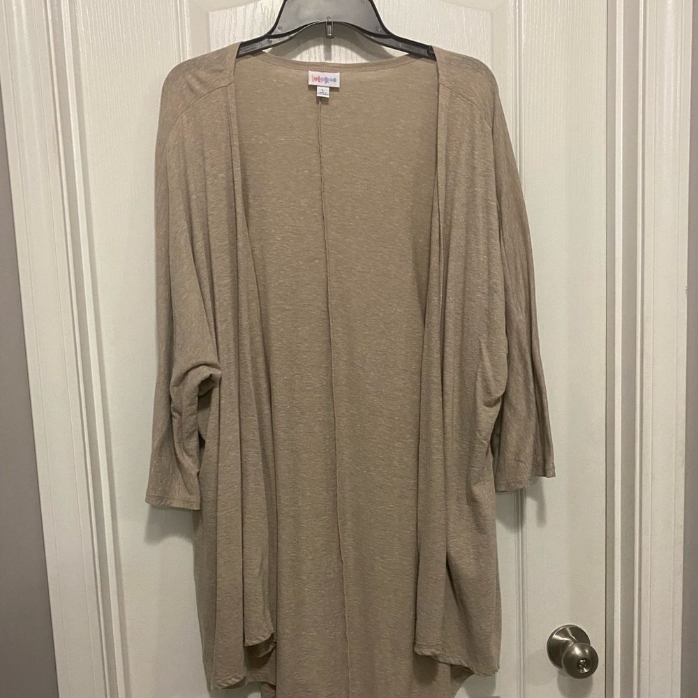 LulaRoe Lindsay Kimono